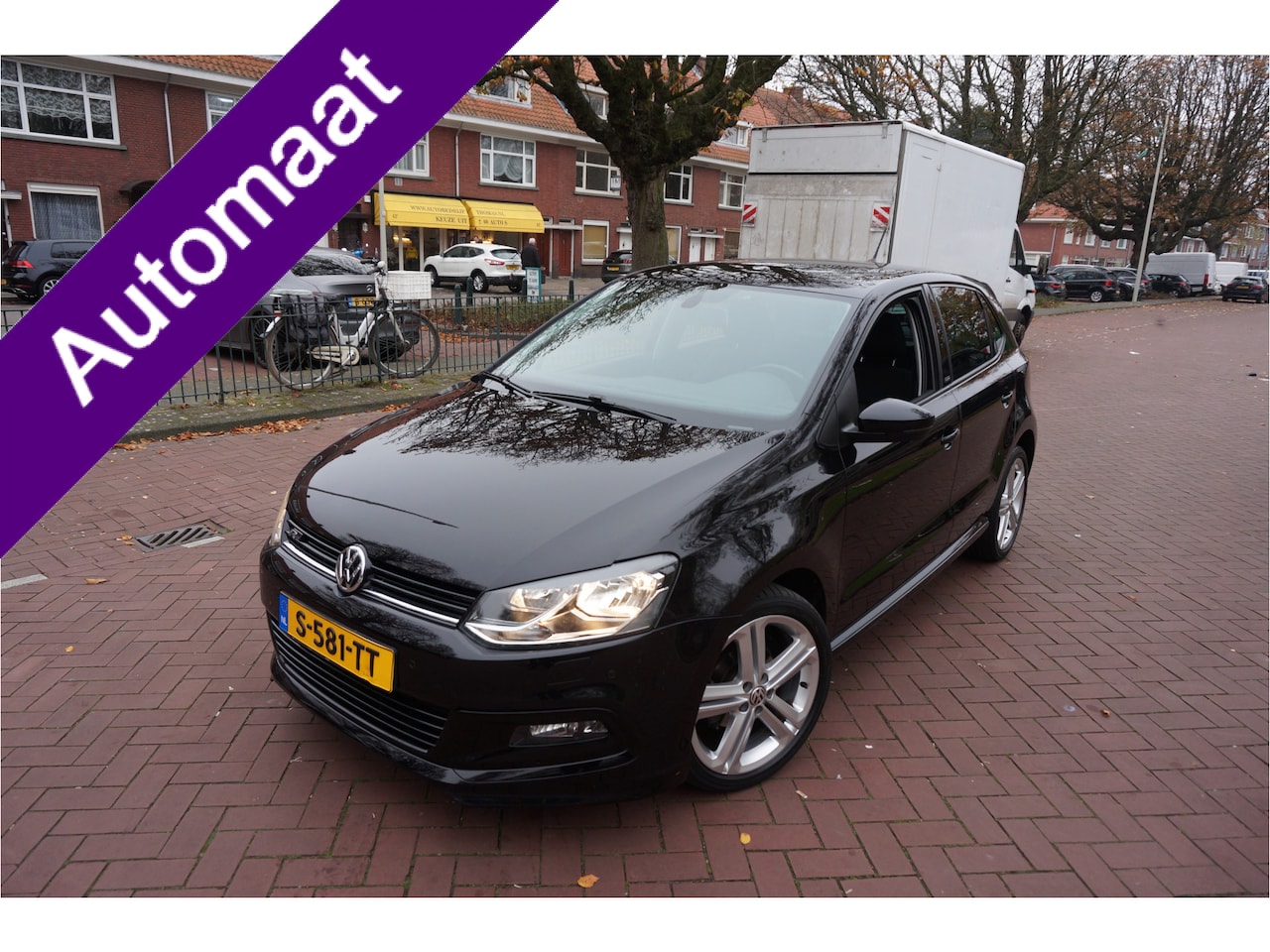 Volkswagen Polo - 1.2 TSI Comfortline Connected Series AUTOMAAT R-LINE - AutoWereld.nl