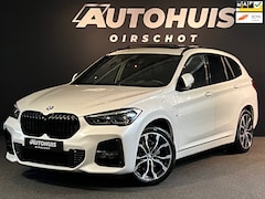 BMW X1 - XDrive25e High Executive M Edition Pano/ ACC/ HeadUp/ Memoryseats/ Camera/ Trekhaak