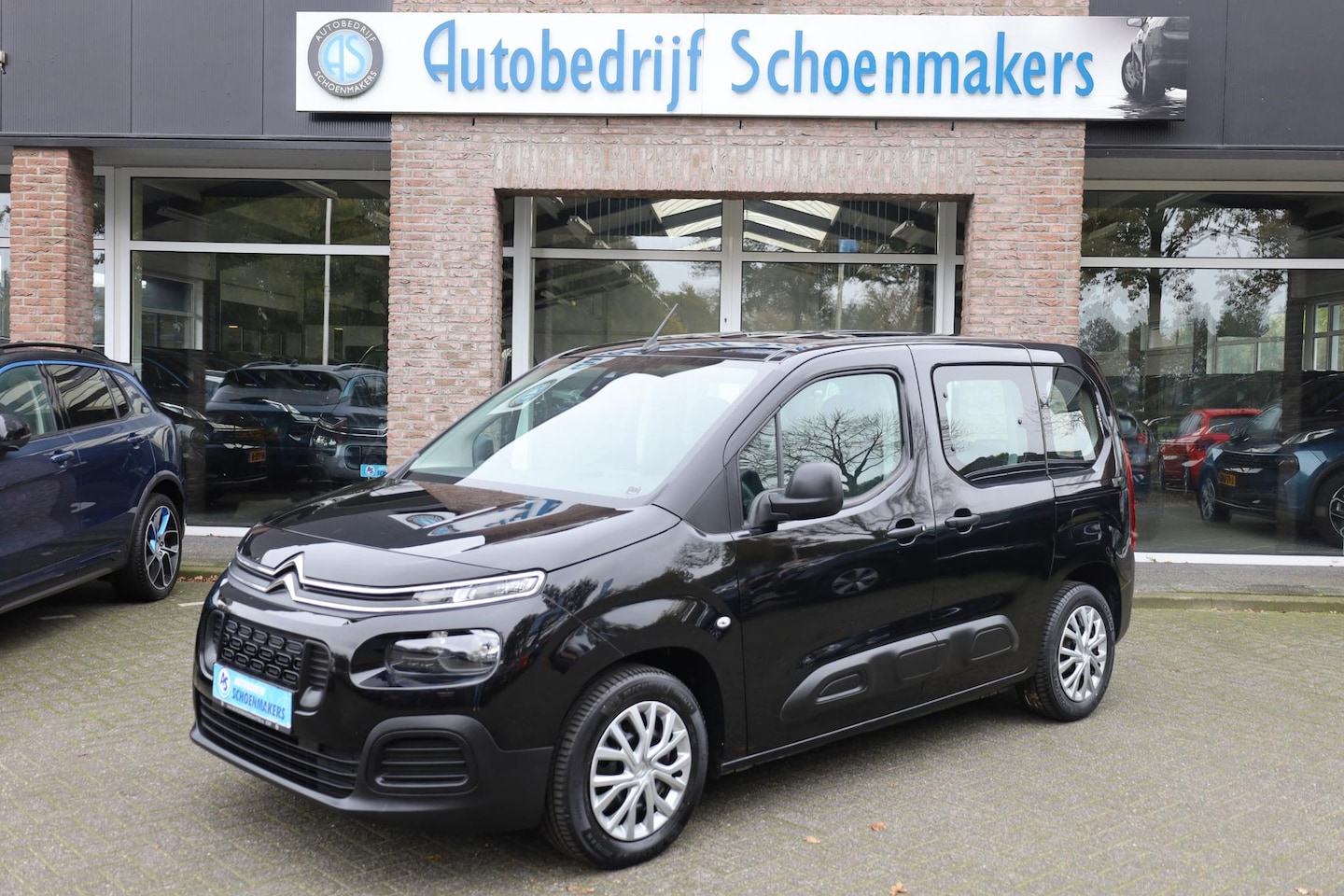 Citroën Berlingo - 1.2 PureTech 5-PERSOONS CRUISE CLIMA VERKEERSBORD/RIJBAANDETECTIE - AutoWereld.nl