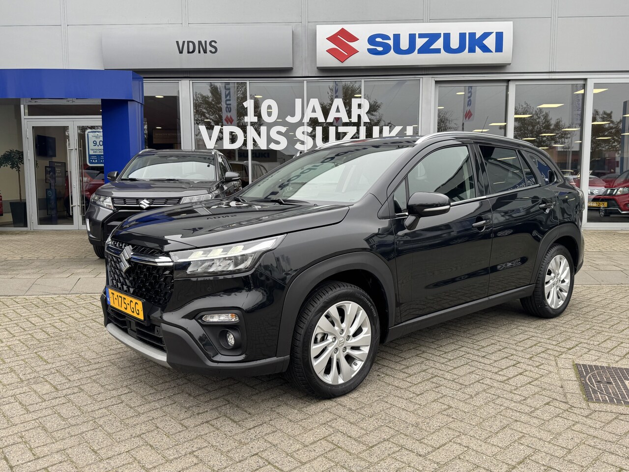 Suzuki S-Cross - 1.5 Hybrid Select Automaat BTW Fabrieksgarantie info: 0492588976 - AutoWereld.nl