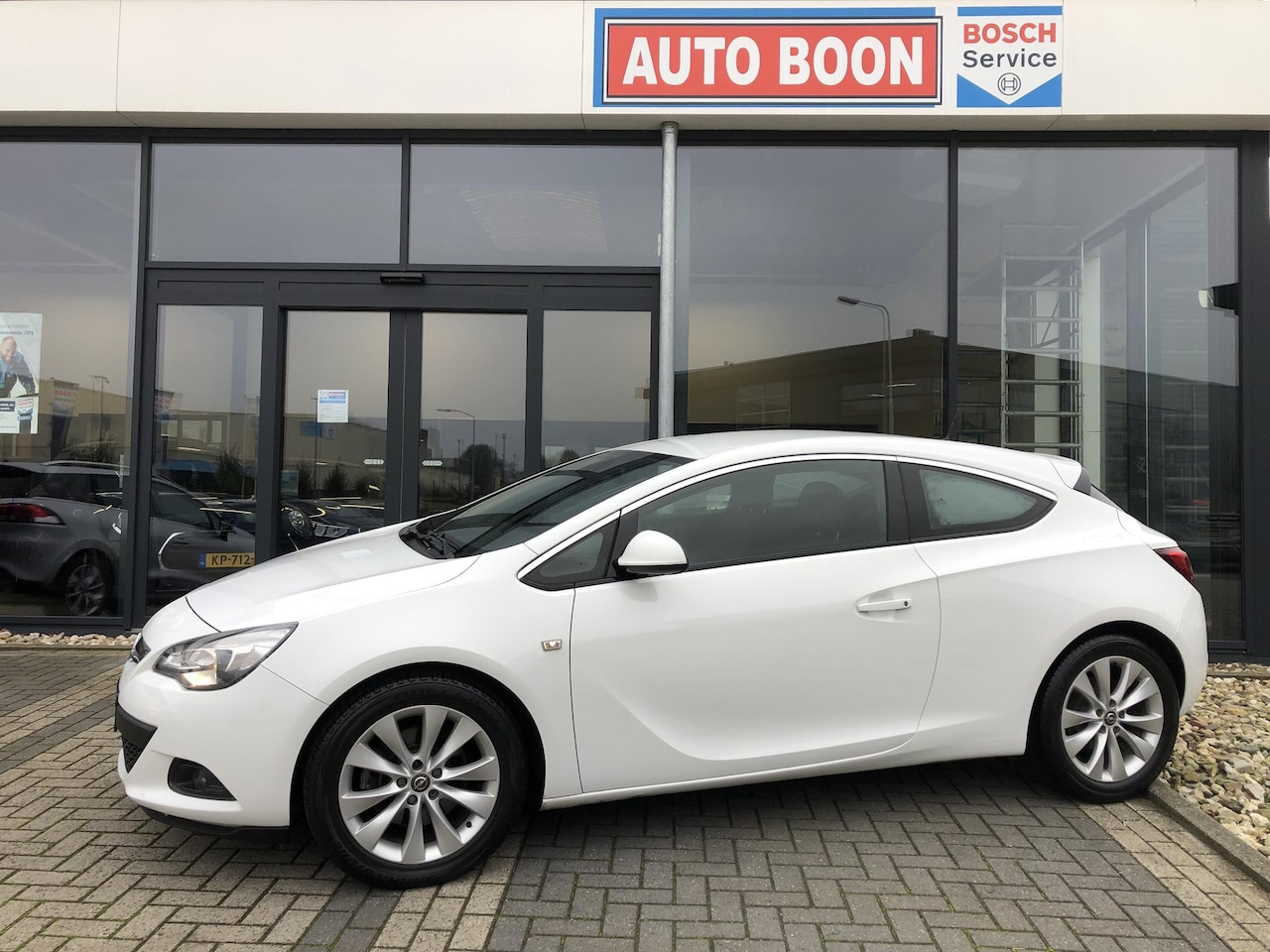 Opel Astra GTC - 1.4T 140PK SPORT - EEC/PDC/LMV - NL AUTO - KM=NAP - 1E EIGENAAR - - AutoWereld.nl