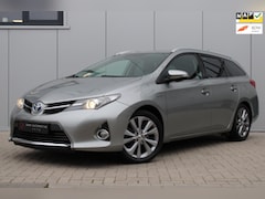 Toyota Auris Touring Sports - 1.8 Hybrid Executive CAMERA I CRUISE I NAVI I KEYLESS GO I STOEL VERWARMING I