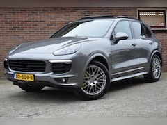 Porsche Cayenne - 3.0 S E-Hybrid '15 Pano Sport chrono Leder LED Inruil mogelijk