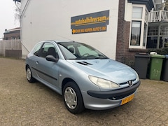 Peugeot 206 - 1.4 XR