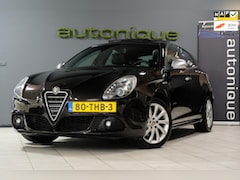 Alfa Romeo Giulietta - 1.4 T Distinctive 170pk/navi/Panodak