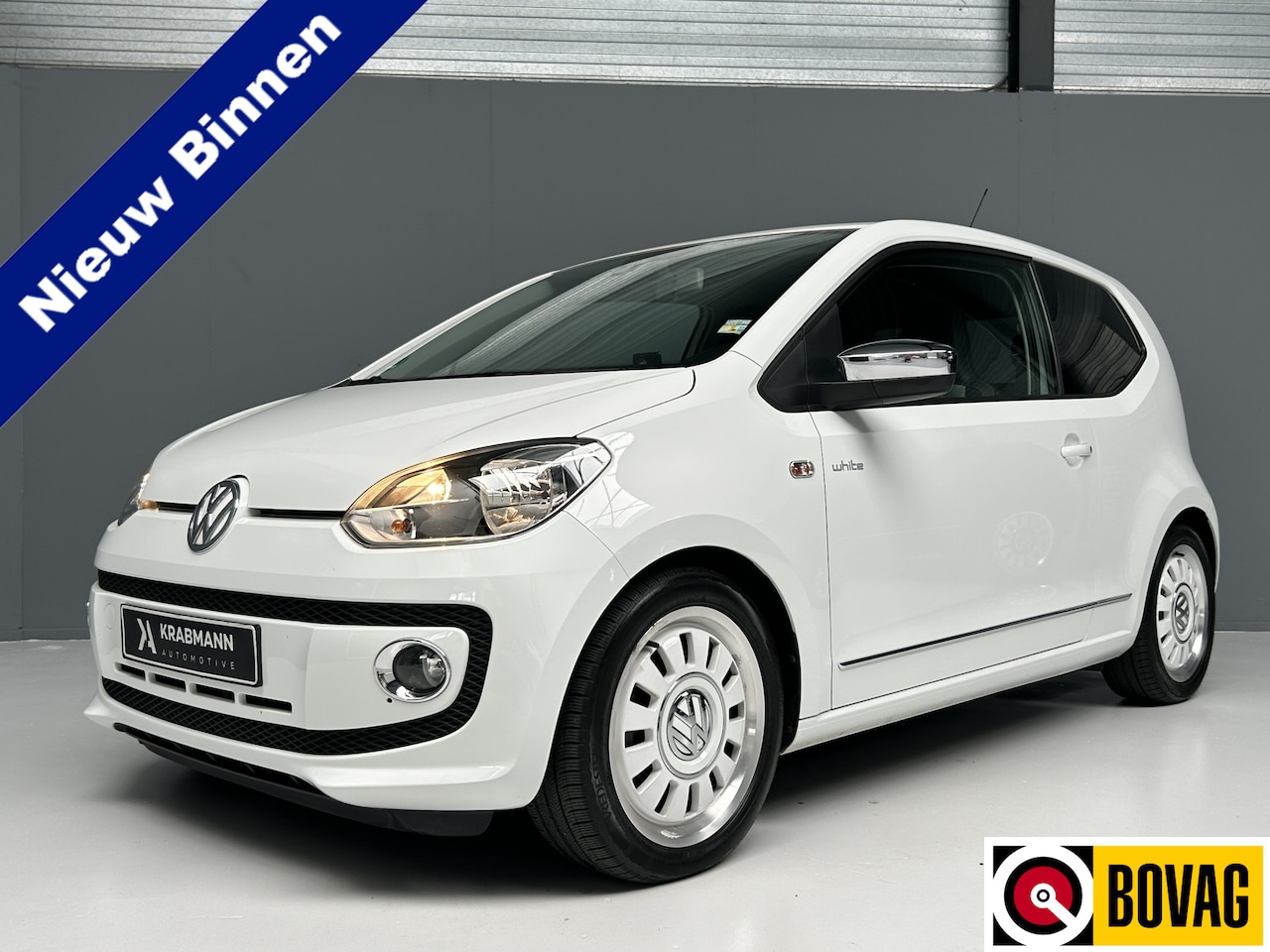 Volkswagen Up! - 1.0 high up! White Up 75pk|Navi|Cruise|PDC - AutoWereld.nl