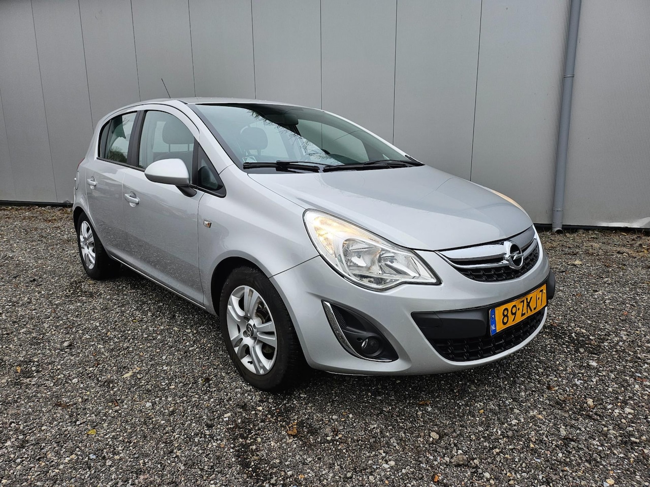 Opel Corsa - 1.3 CDTi EcoFlex S/S Anniversary Edition 5 DRS AIRCO NAVI - AutoWereld.nl