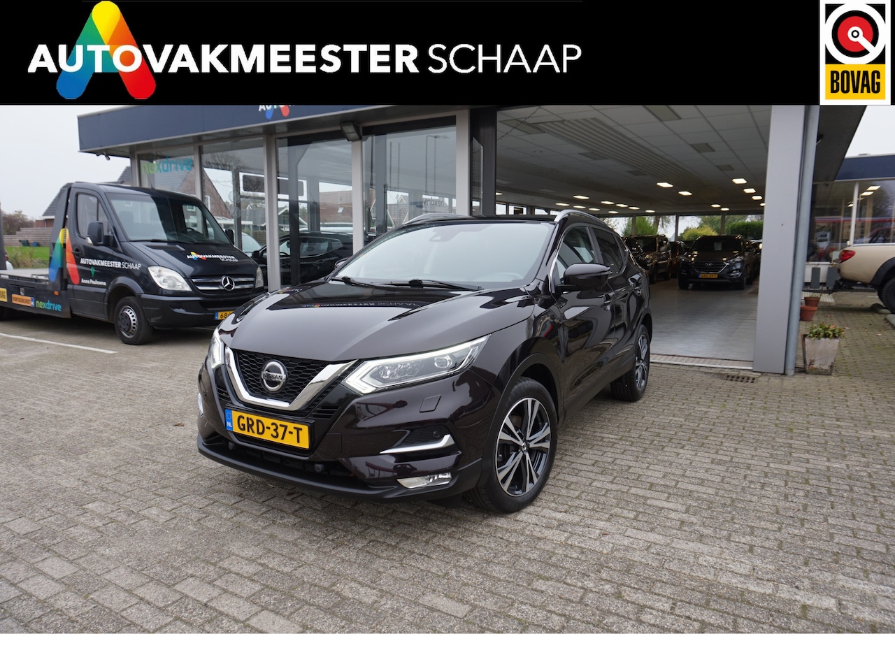 Nissan Qashqai - 1.3 DIG-T N-Connecta , Incl 12 mnd bovag garantie. - AutoWereld.nl