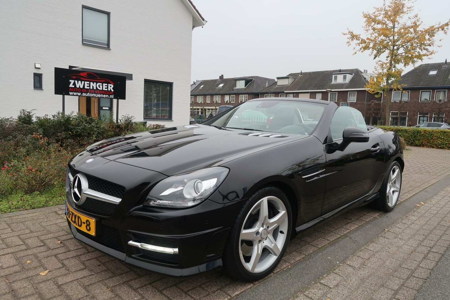 Mercedes-Benz SLK-klasse - 200 AUT|AMG|PANORAMADAK|RODE-GORDELS|NAVIGATIE|AIRSCARF|DEALER ONDERHOUDEN|ORIGINEEL NEDER - AutoWereld.nl