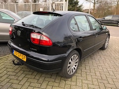 Seat Leon - 1.6 16V Sport Distributieriem 08-2017 257.975 km