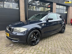 BMW 1-serie - 118i Business Line Automaat