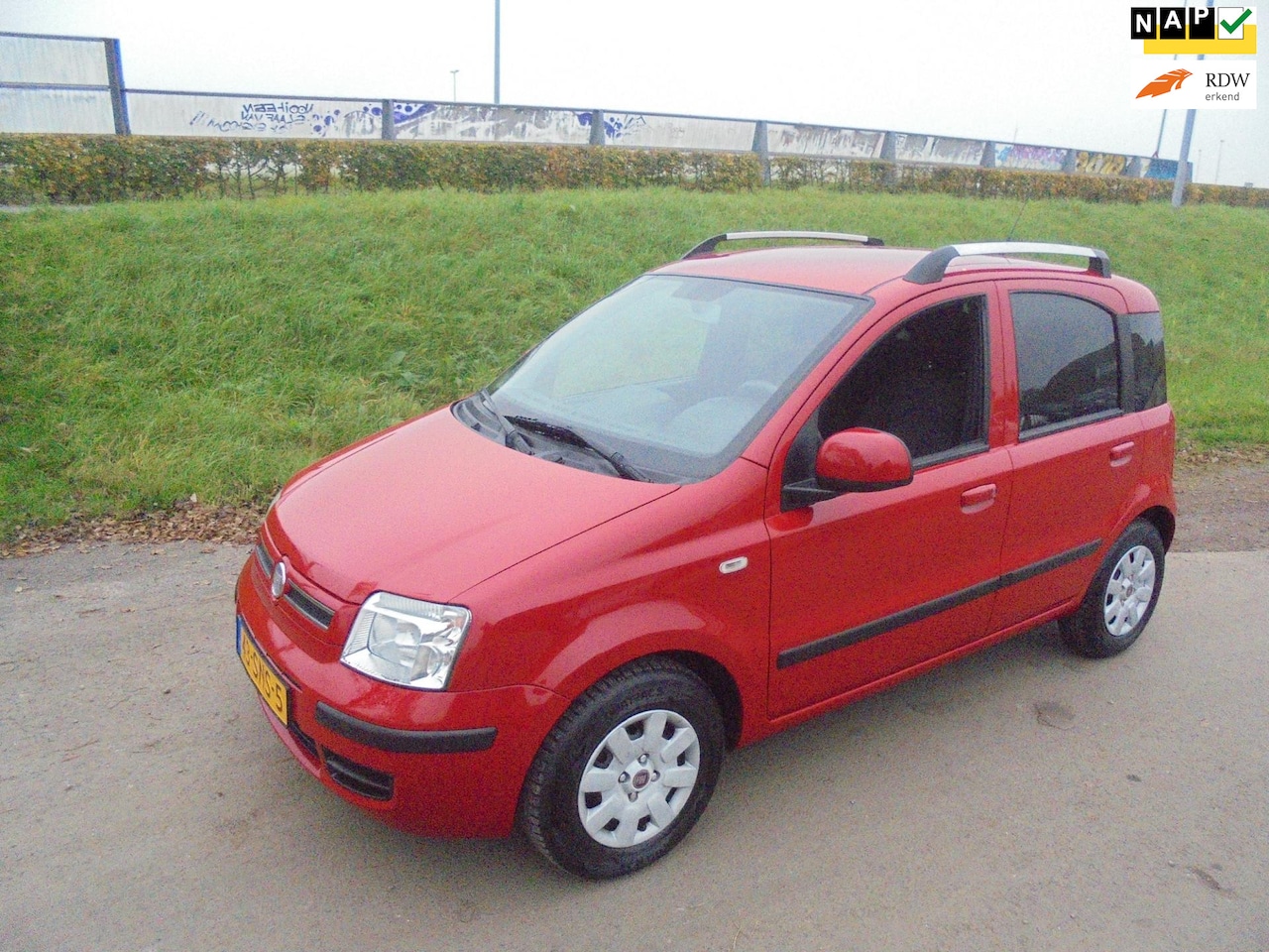 Fiat Panda - Fiat panda 1.2 benzine Edizione Cool airco trekhaak - AutoWereld.nl