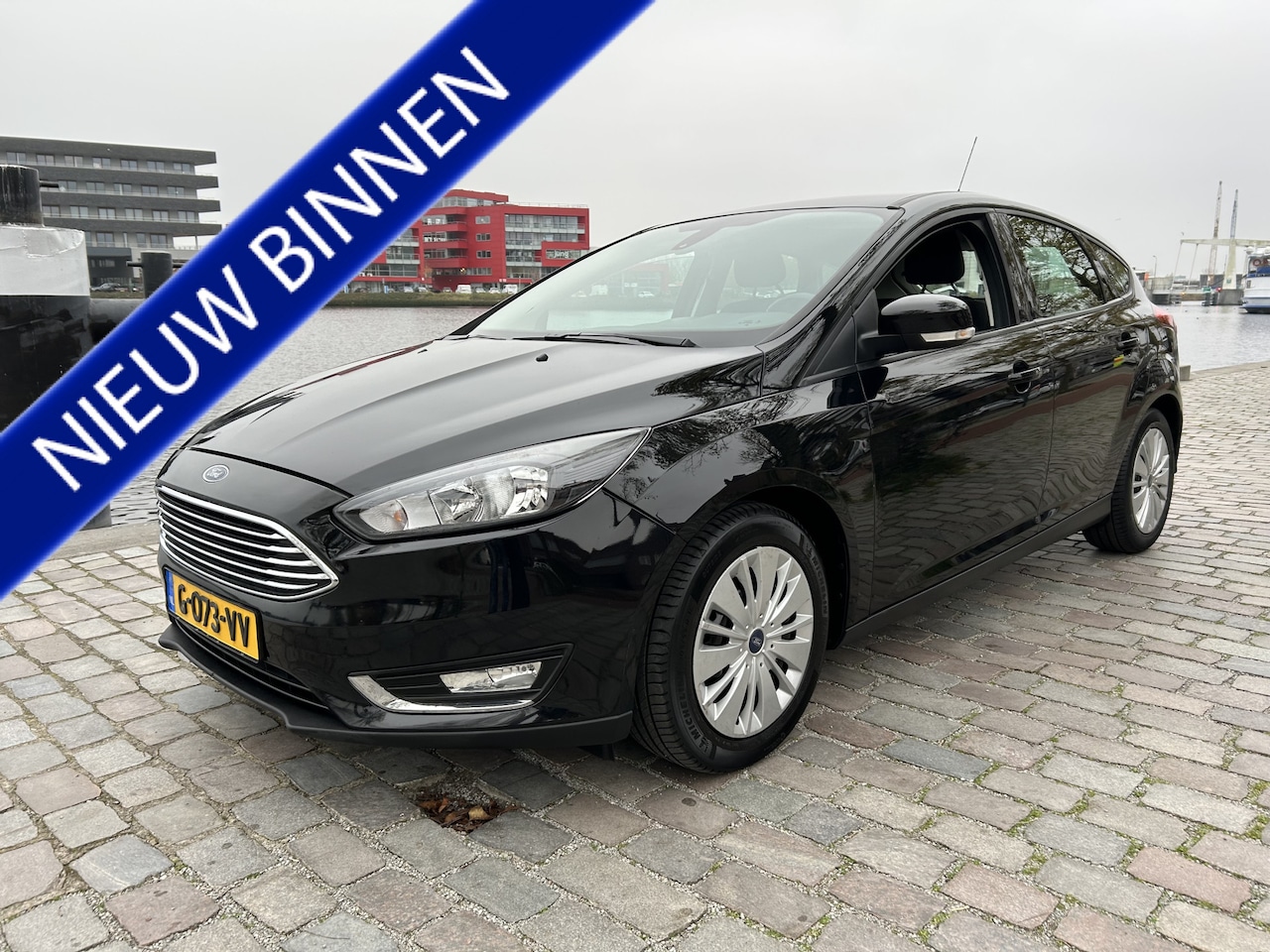 Ford Focus - 1.0 Trend 5 deurs airco navigatie - AutoWereld.nl