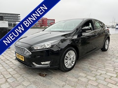 Ford Focus - 1.0 Trend 5 deurs airco navigatie