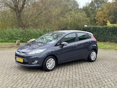 Ford Fiesta - 1.25 Trend 82PK I CRUISE I AIRCO I VOORRUITVERWARMING I 5DRS