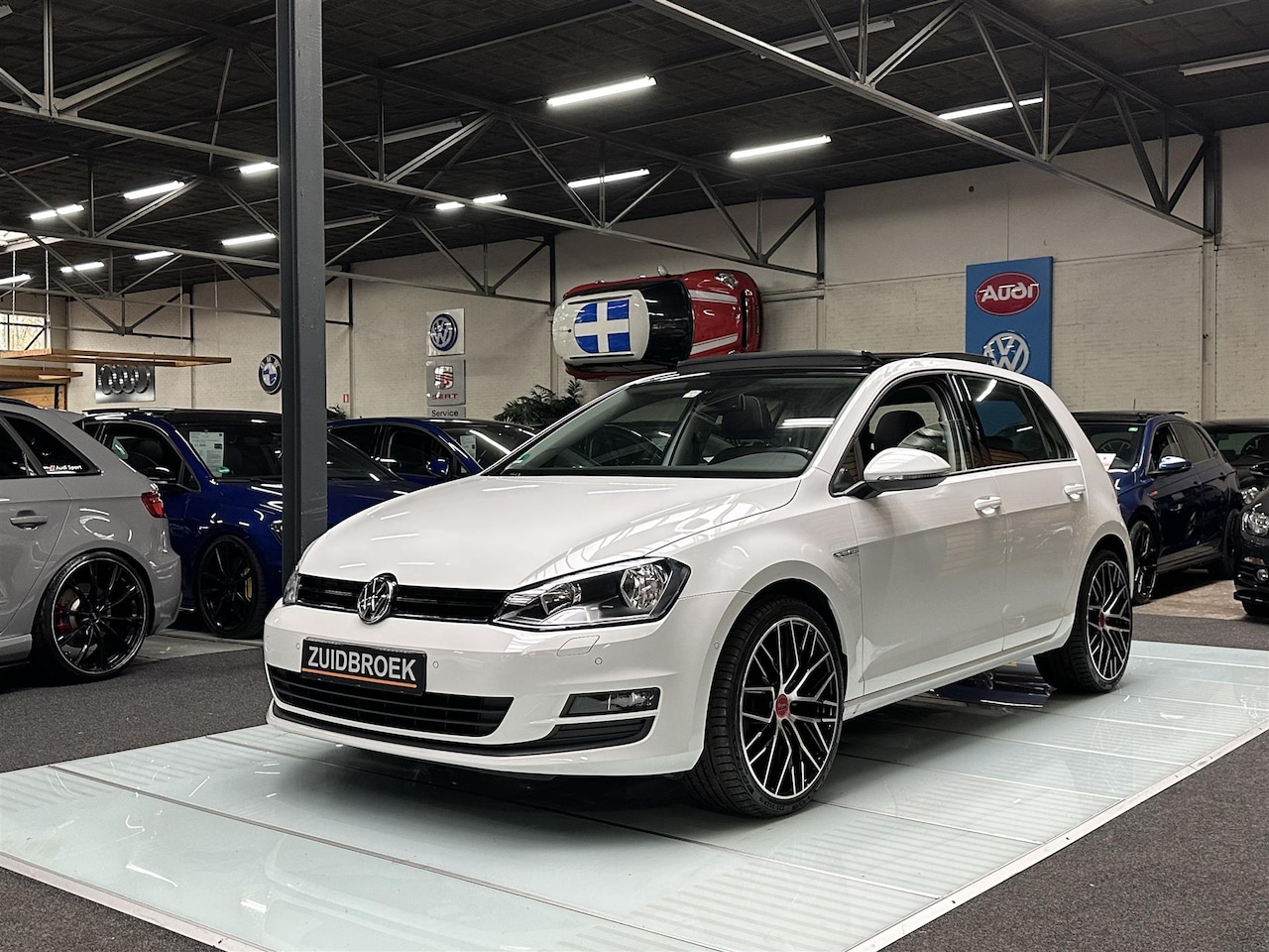 Volkswagen Golf - 1.4 TSI 140PK 5-Deurs **28255KM** Panodak Clima Airco - AutoWereld.nl