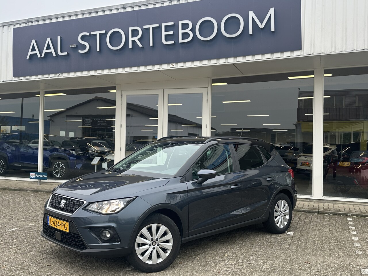 Seat Arona - 1.0 TSI Style Business Intense | Keyless | Navi | Adapt. Cruise | DAB | Apple Carplay | PD - AutoWereld.nl