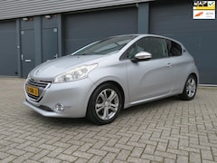 Peugeot 208 - 1.6 VTi Allure136485 km nap