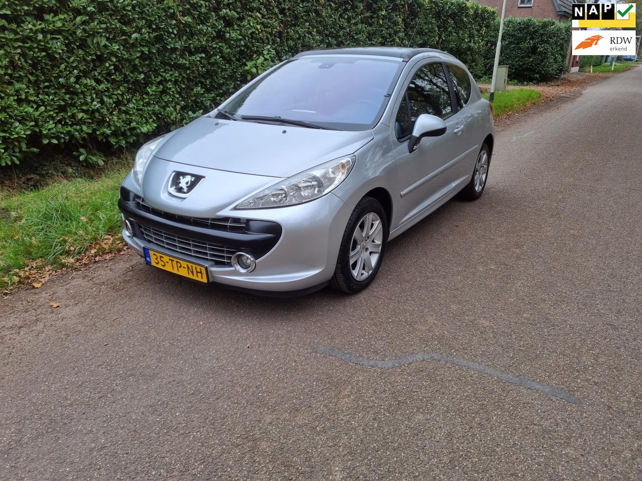 Peugeot 207 - 1.6-16V XS Pack 1.6-16V XS Pack - AutoWereld.nl