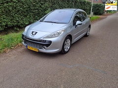 Peugeot 207 - 1.6-16V XS Pack