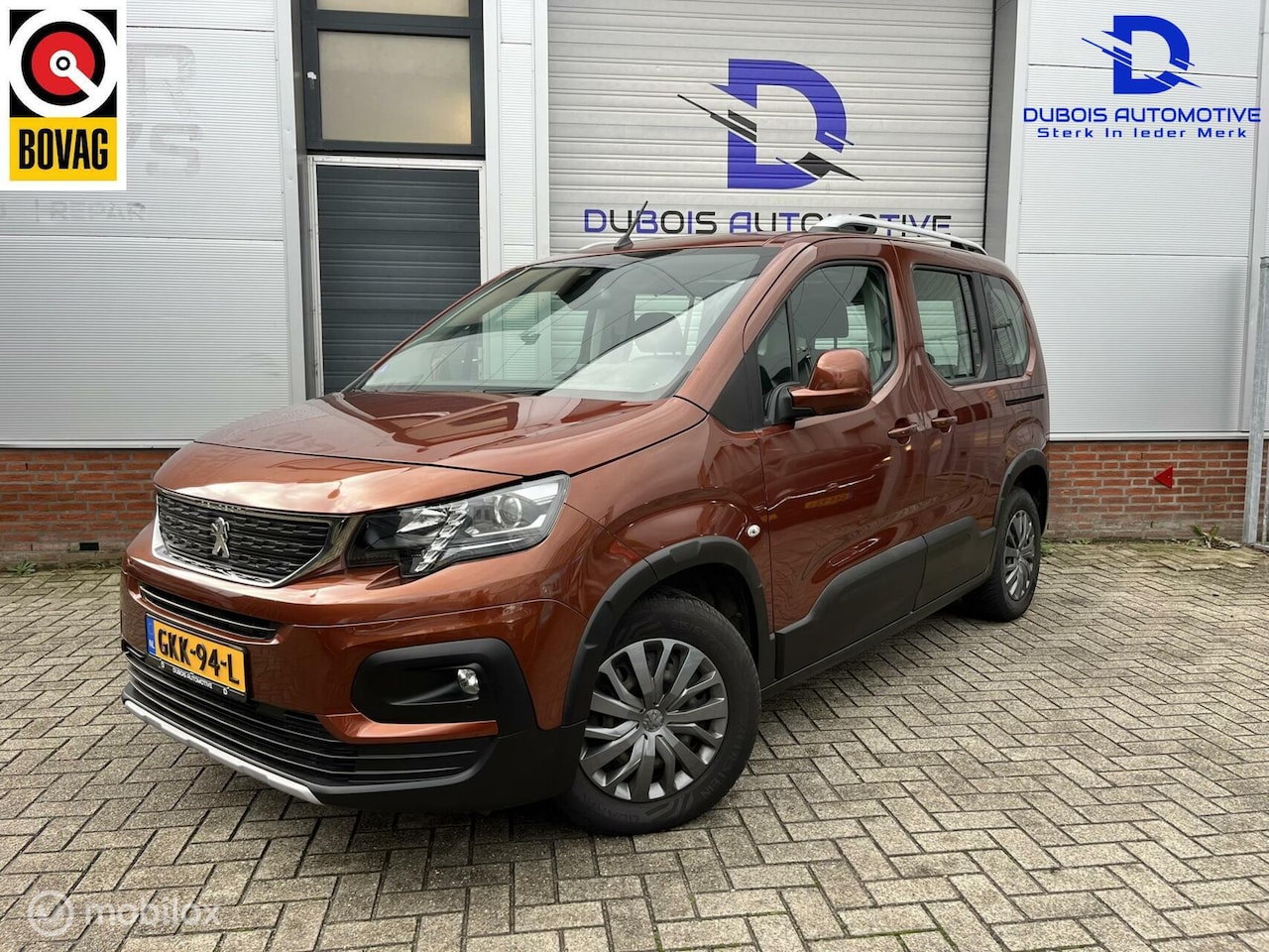 Peugeot Rifter - 110PK Allure| NW DISTRIBUTIERM|TREKHAAK|PANO| - AutoWereld.nl