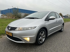 Honda Civic - 1.4 Style Mode Clima Cruise PDC