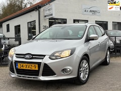 Ford Focus Wagon - 1.0 EcoBoost Titanium dealer onderhouden Netjes