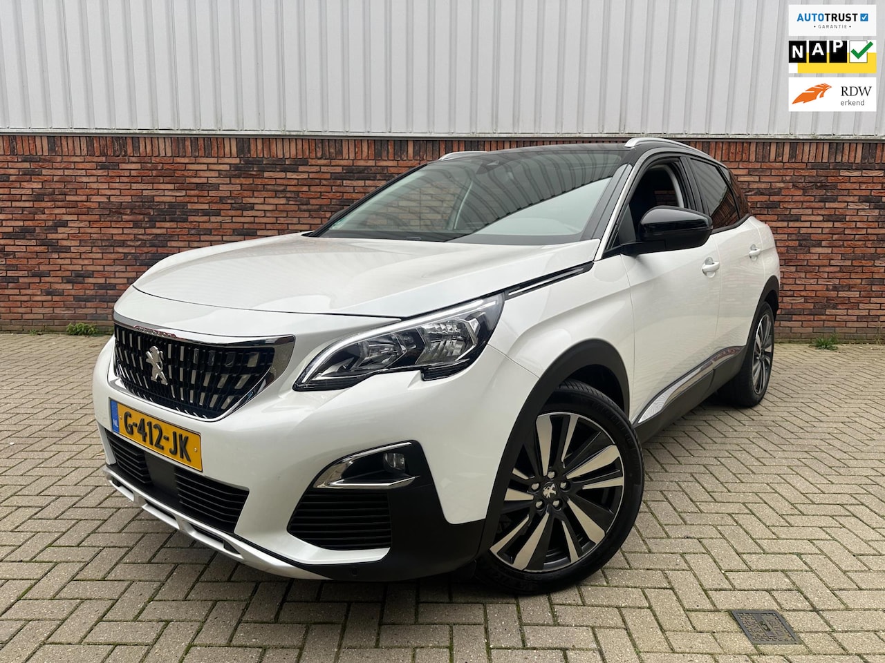 Peugeot 3008 - 1.2 PureTech Blue Lease Premium |Keyless|Pano| - AutoWereld.nl