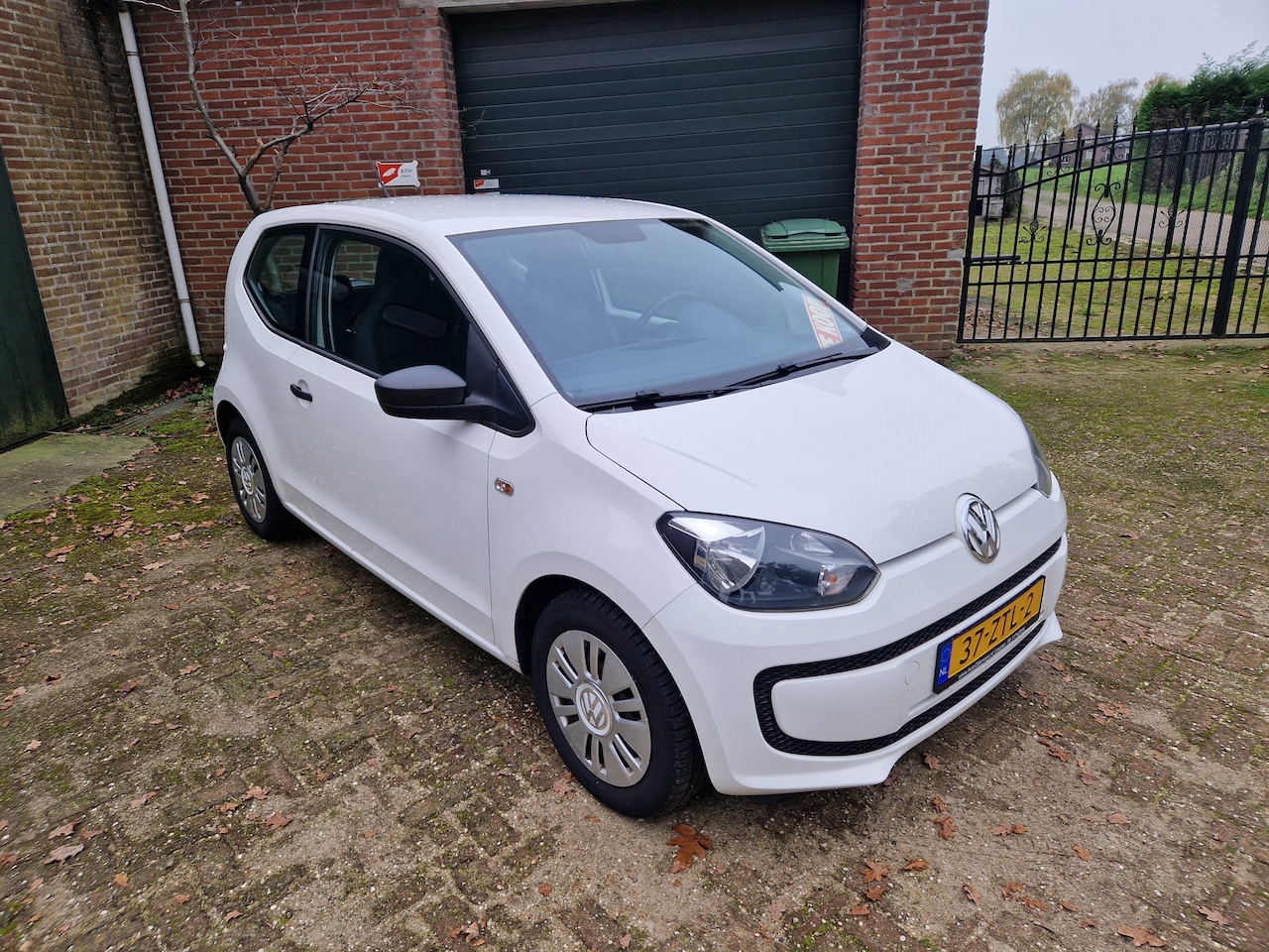 Volkswagen Up! - 1.0 take up! BlueMotion - AutoWereld.nl