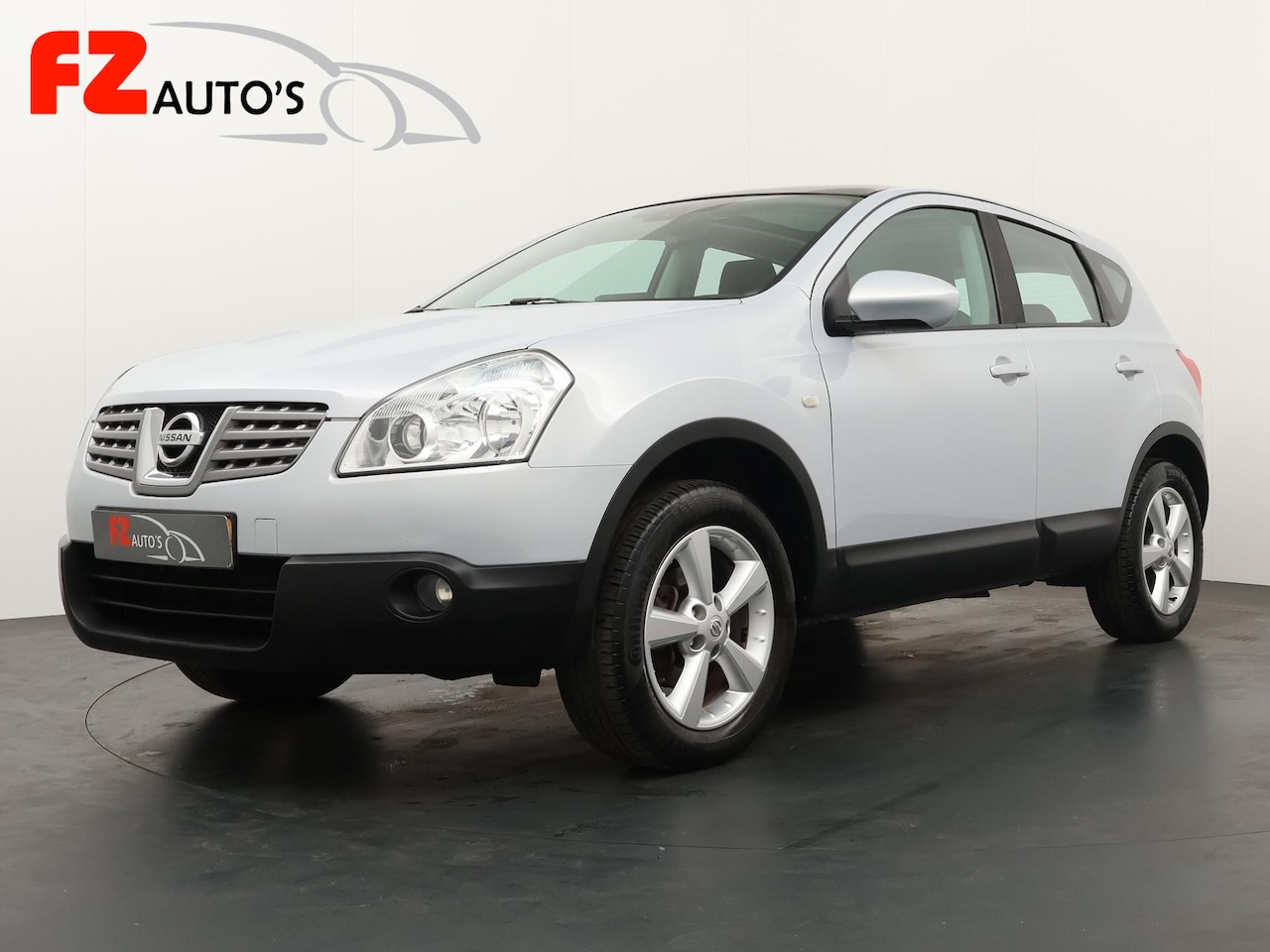 Nissan Qashqai - 1.6 Acenta Navigatie|airco|Trekhaak|Lm velgen - AutoWereld.nl