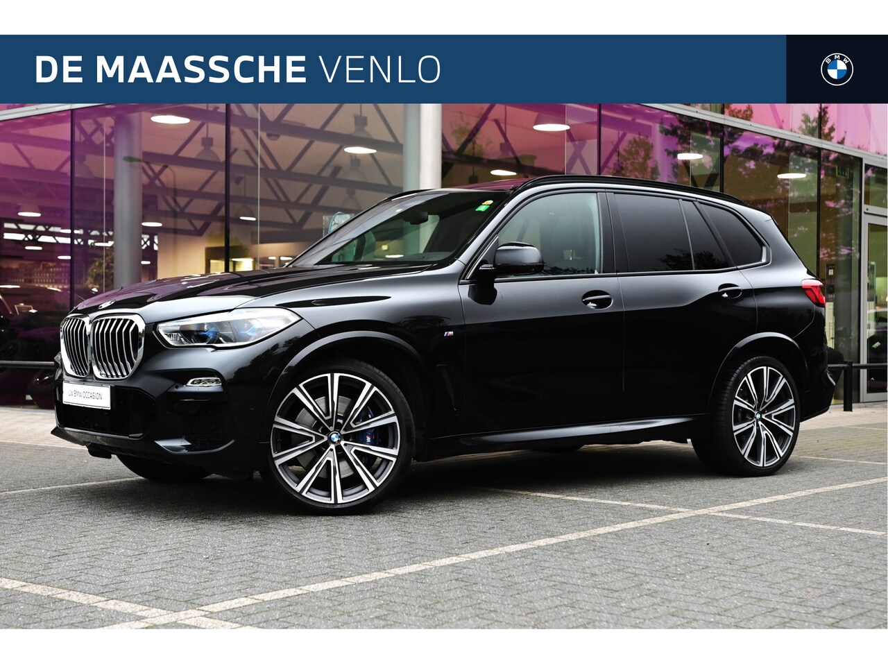 BMW X5 - xDrive40i High Executive M Sport Automaat / Panoramadak Sky Lounge / Trekhaak / Massagefun - AutoWereld.nl