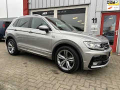 Volkswagen Tiguan - 1.4 TSI 4Motion Highline R-LINE/Automaat/PanoDak