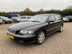 Volvo V70 - 2.4 140pk. Edition