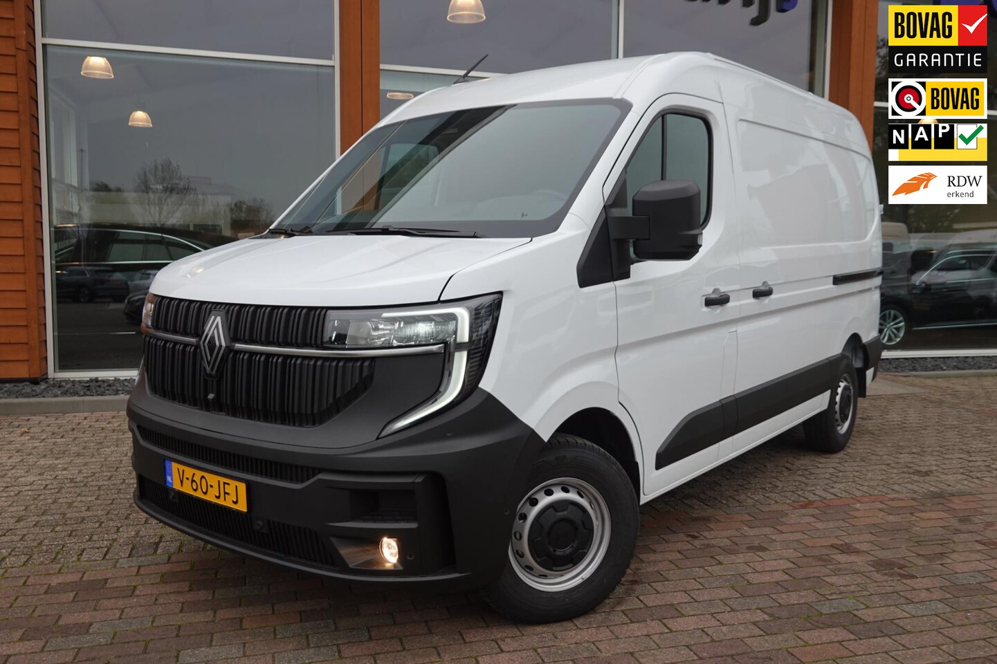 Renault Master - T35 2.0 dCi 150 L2H2 Extra - AutoWereld.nl