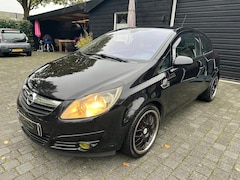 Opel Corsa - 1.4 Cosmo Sportieve uitstraling