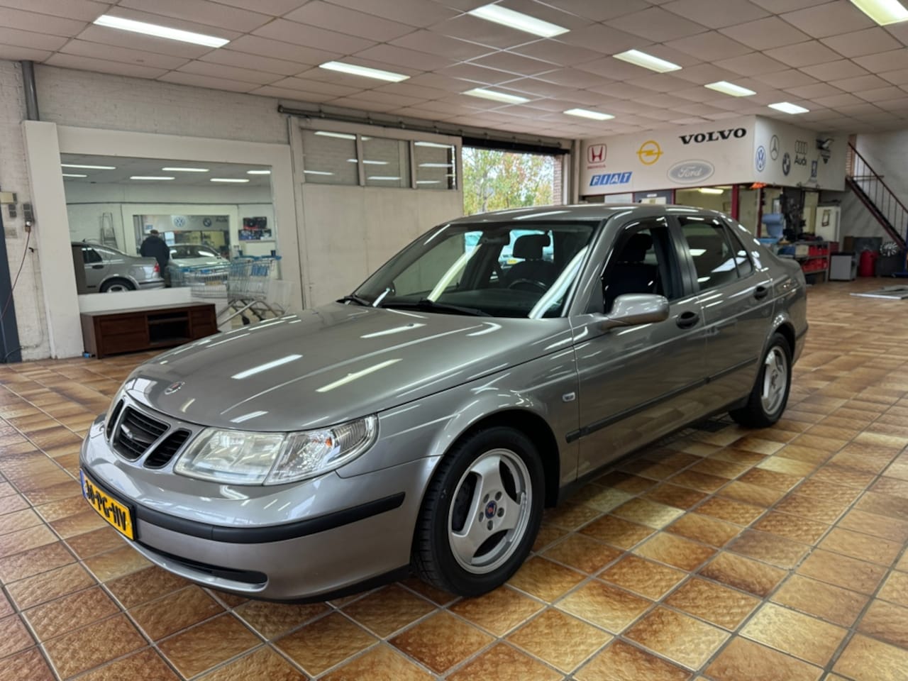 Saab 9-5 - 2.3t Linear Business Pack 2.3t Linear Business Pack - AutoWereld.nl