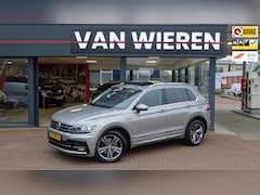 Volkswagen Tiguan - 2.0 TSI 4Motion R-Line Pano Trekhaak LED 19" Winterpack