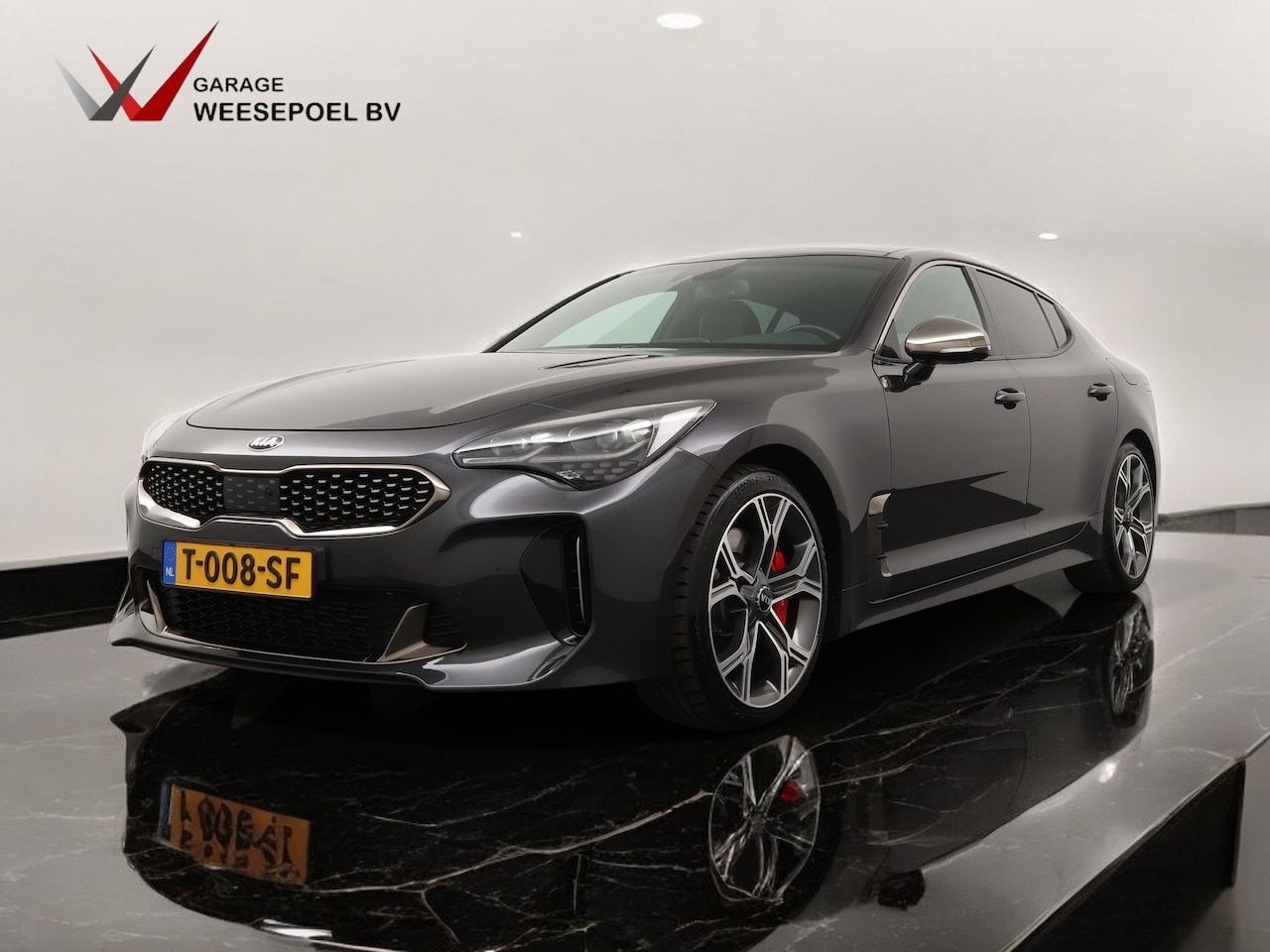 Kia Stinger - 3.3 V6 T-GDI AWD GT 370PK - Lederen bekleding - Sportstoelen - Stoel- en stuurverwarming - - AutoWereld.nl