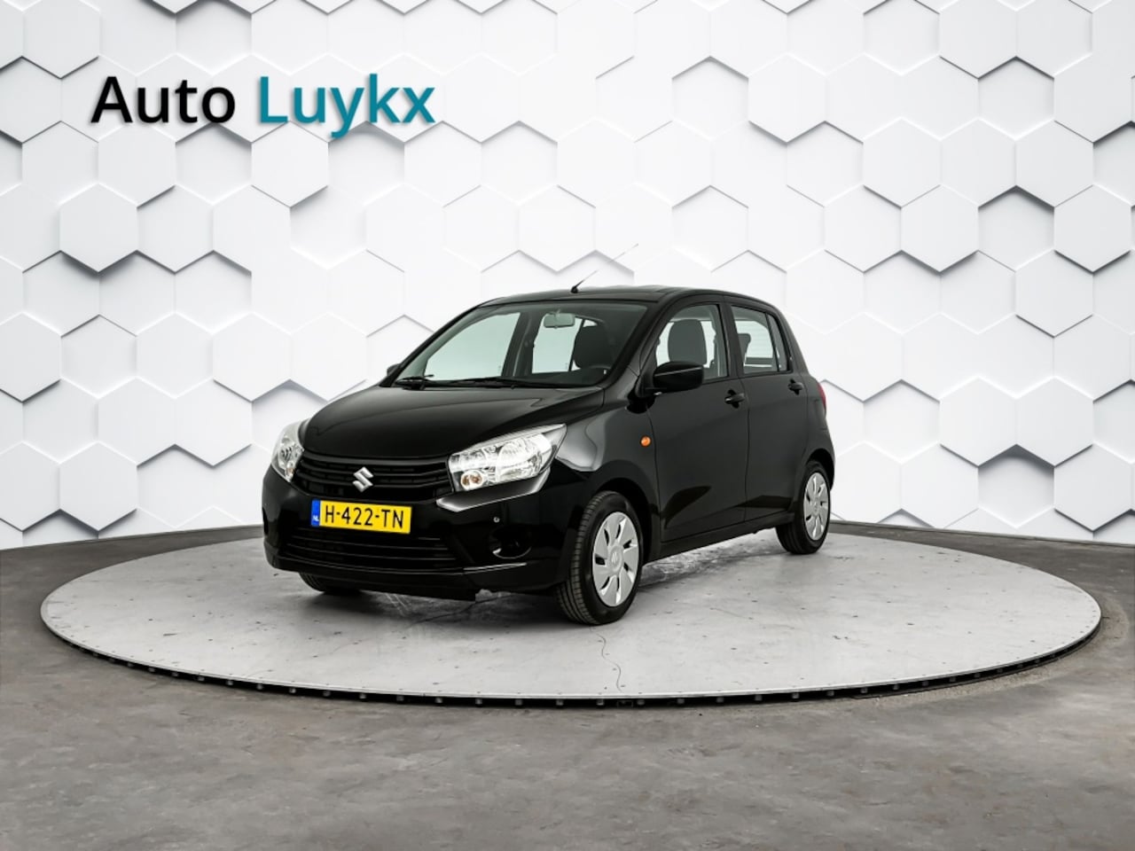 Suzuki Celerio - 1.0 Comfort | Navigatie | Parkeersensoren voor + achter | Bluetooth - AutoWereld.nl