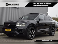 Volkswagen Touareg - 3.0 TSi R e-Hbrid 4MOTION R-line Panorama, Nachtzicht, Trekhaak, 22'' lmv, Luchtvering, He