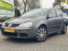 Volkswagen Golf - 1.6 FSI Optive