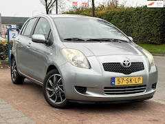 Toyota Yaris - 1.3 VVTi Sol | 5 deurs | Airco| betrouwbaar