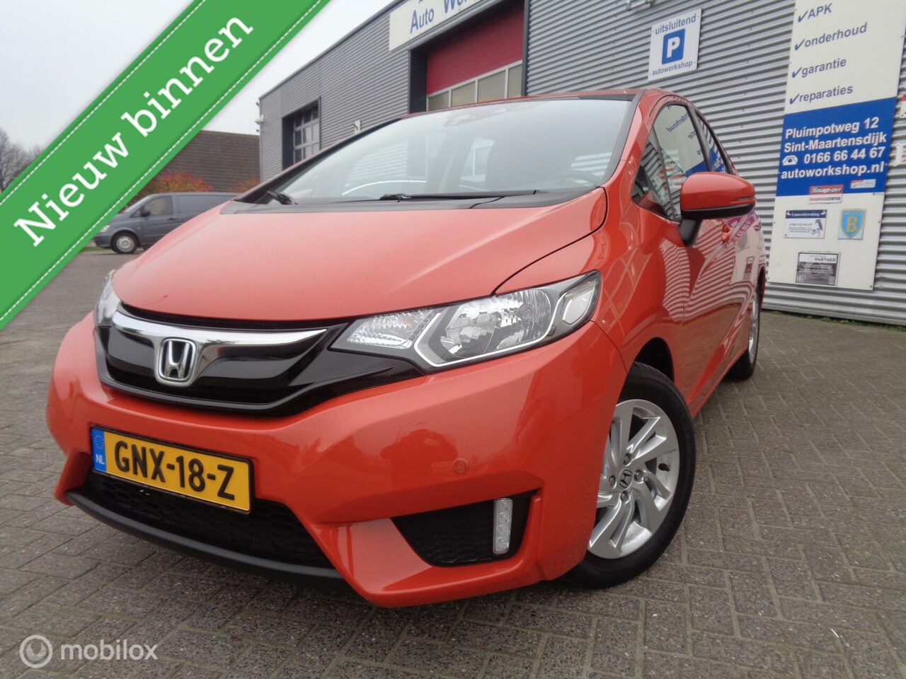 Honda Jazz - 1.3 i-VTEC Comfort/Airco/Navi/PDC/Lm velgen/1st eig/Slechts 29000km - AutoWereld.nl