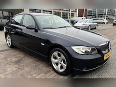 BMW 3-serie - 318i