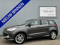 Ford Kuga - 1.5 Titanium Styling Pack 4WD Navigatie/Trekhaak/18inch