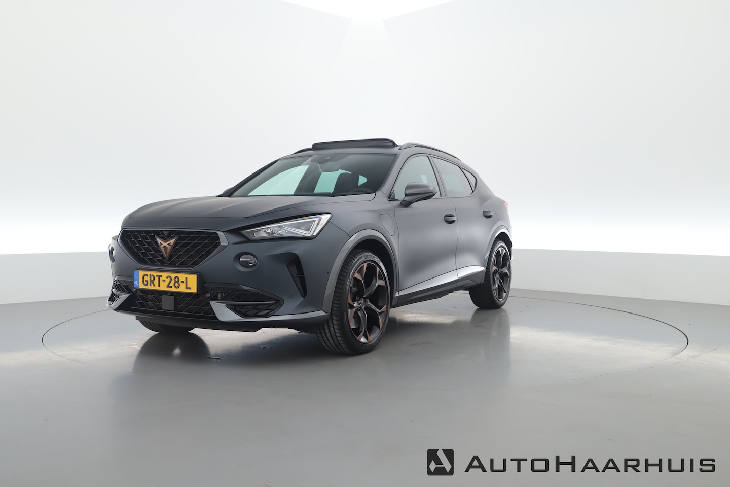 CUPRA Formentor - 1.4 e-Hybrid VZ 245pk | Pano | 360cam | Travel Assist | Leder | Stoel- Stuurverw. | Navi - AutoWereld.nl