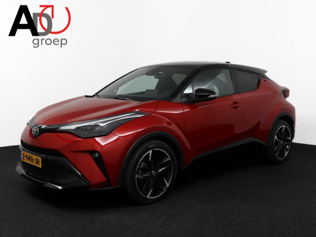 Toyota C-HR - 1.8 Hybrid GR-Sport | Leer/Alcantara | Dodehoek detectie | Stoelverwarming | Stuurverwarmi - AutoWereld.nl