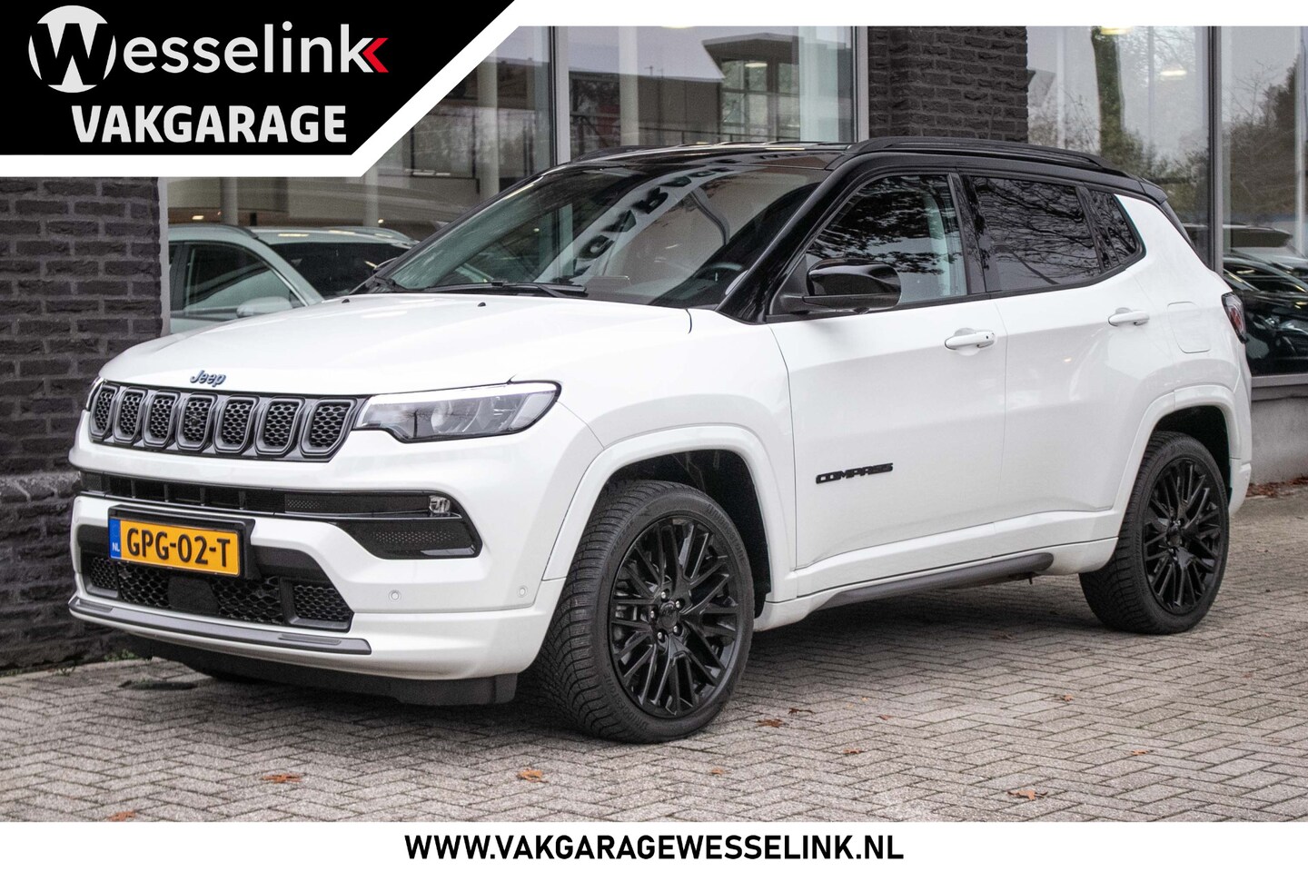 Jeep Compass - 4xe 240 Plug-in Hybrid Electric S - All-in rijklrprs | Nieuwe type | 360° camera | Leer - AutoWereld.nl