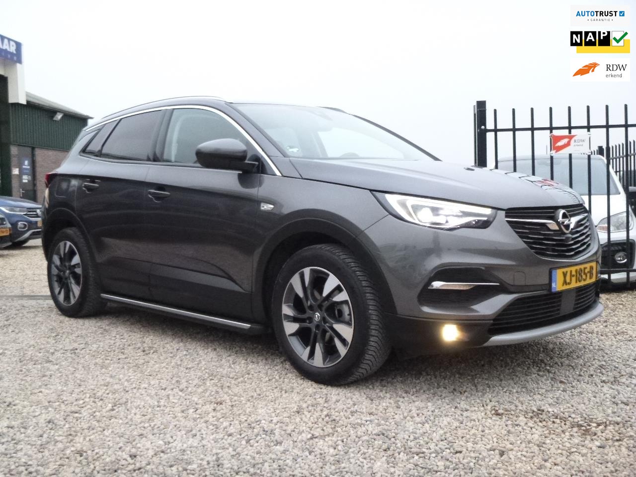 Opel Grandland X - 1.2 Turbo Innovation ZEER LUXE UITVOERING - AutoWereld.nl