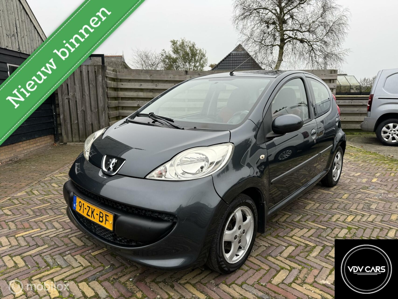 Peugeot 107 - 1.0-12V XS Urban Move | 5-Deurs | Elek. Pakket - AutoWereld.nl